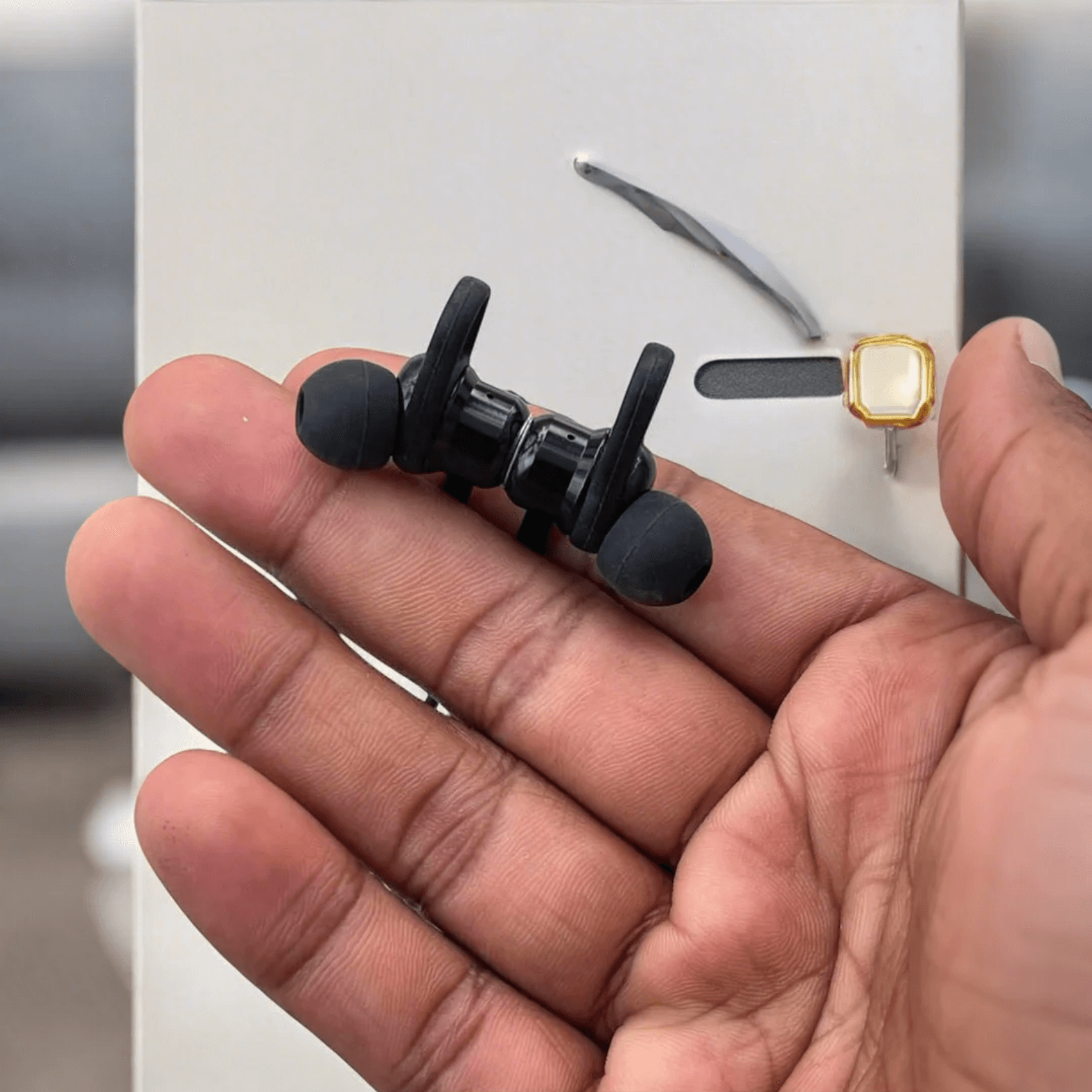 Best Neckband Headset in Pixel Point5